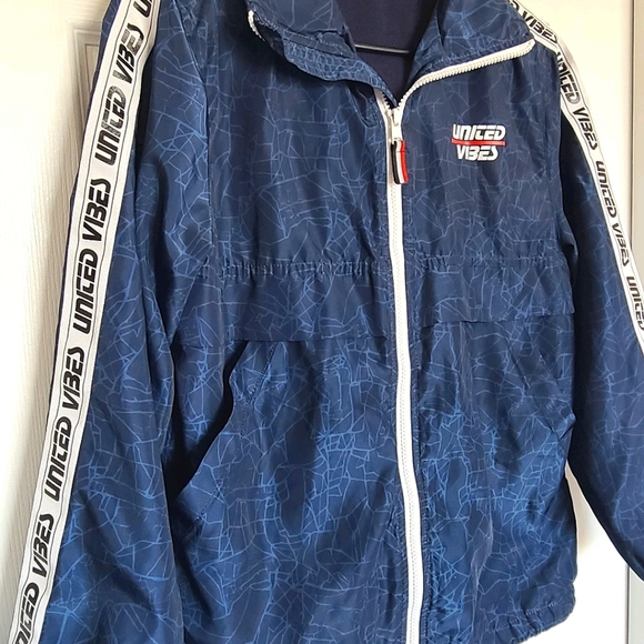 H&M United Vibes Boys Youth Light Jacket - Picture 3 of 9